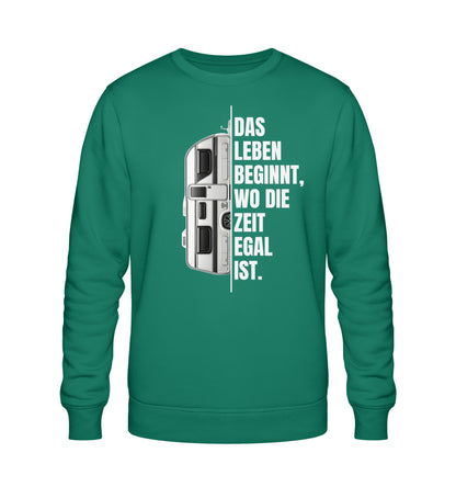 Camping ist Zeitlos - Herren Organic Sweatshirt - Wohnwagen - LazyDonkeyDesign 